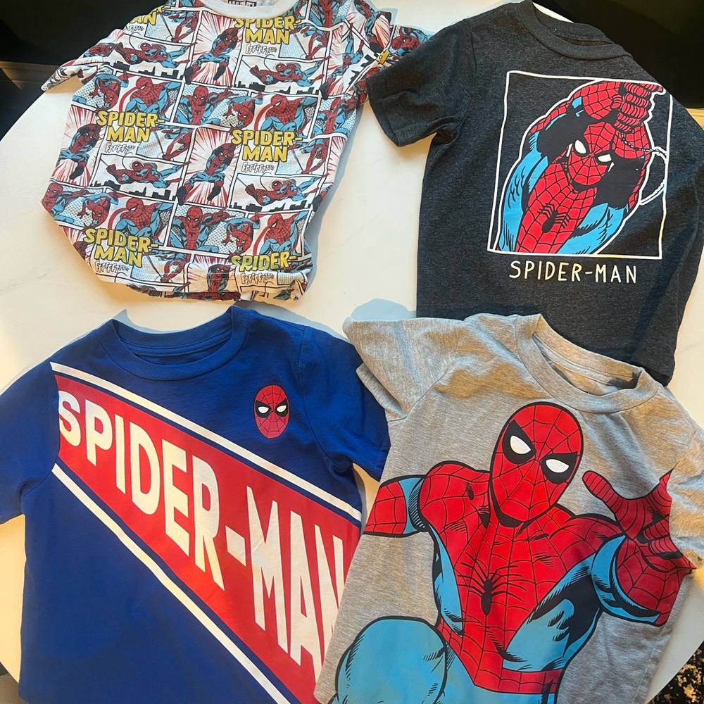 Set of 4 Marvel Spider-Man t-shirts in Size 4T